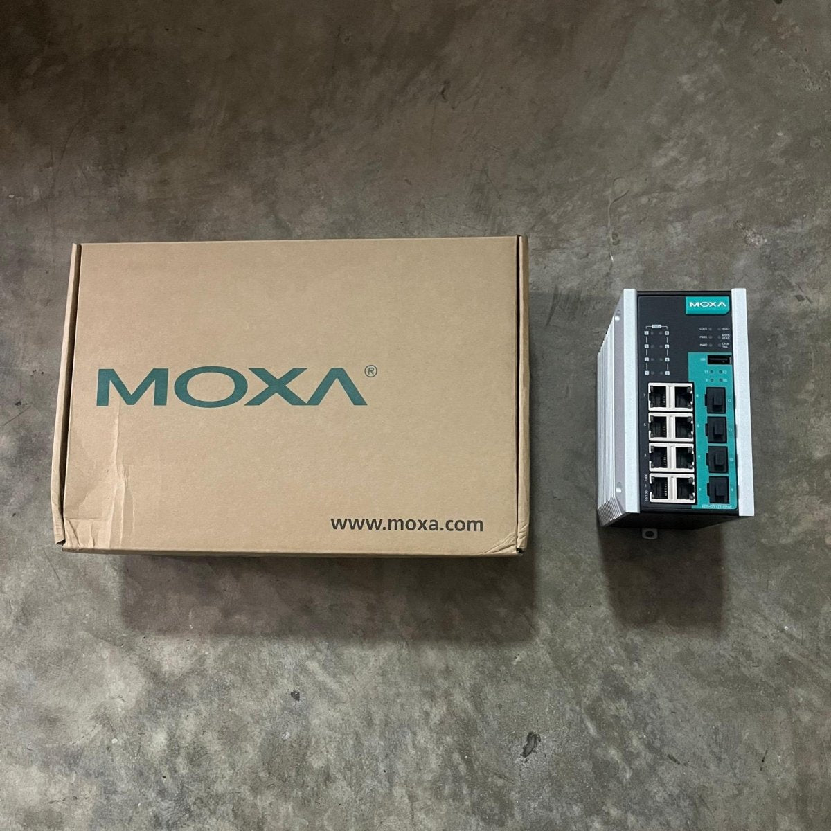 Moxa Ethernet Switch EDS G512E - TNS Asia Pacific Pte Ltd
